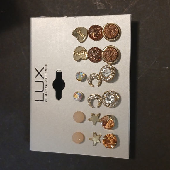 Lux Jewelry - Lux accessories multi stud earring set